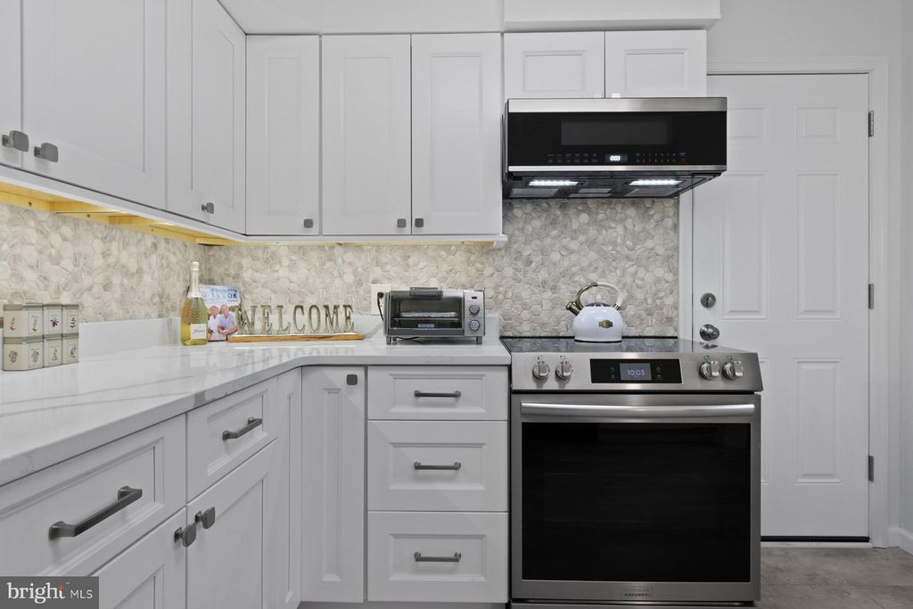 Image 12 of property listing at 20 SOUTHWIND, Ocean Pines, MD 21811