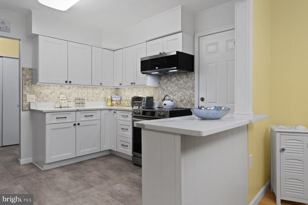 Image 13 of property listing at 20 SOUTHWIND, Ocean Pines, MD 21811