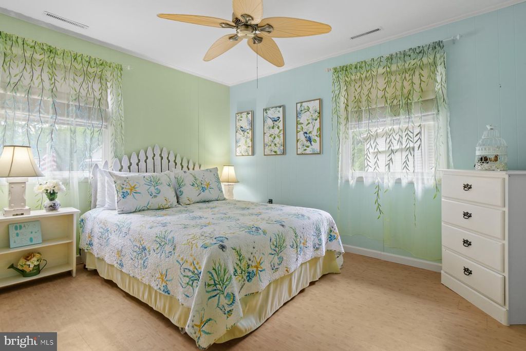 Image 33 of property listing at 20 SOUTHWIND, Ocean Pines, MD 21811