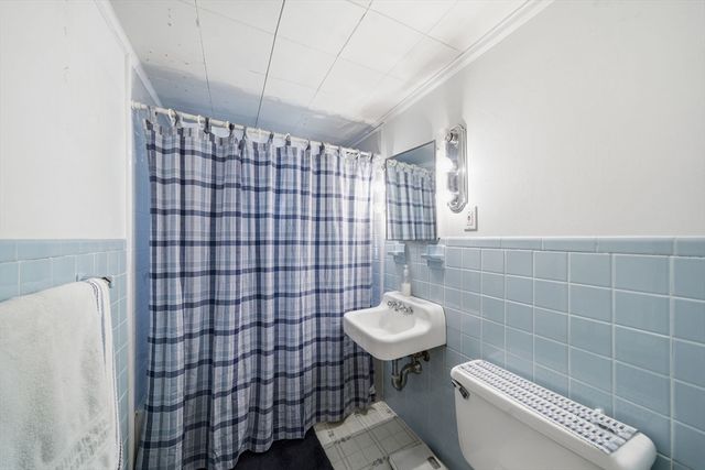 21-23 Eastern Avenue, Woburn, MA 01801