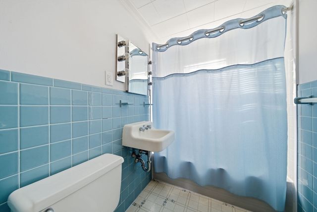 21-23 Eastern Avenue, Woburn, MA 01801