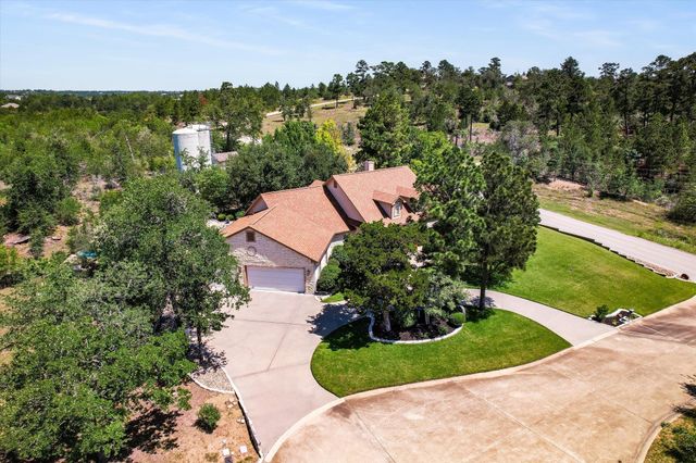 102 Osprey CIR, Bastrop, TX 78602