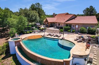 102 Osprey CIR, Bastrop, TX 78602