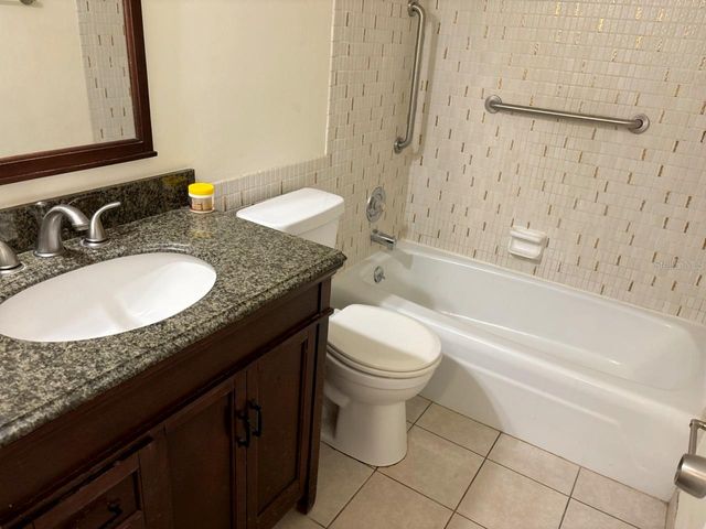 1000 79TH AVENUE N 102, St Petersburg, FL 33702
