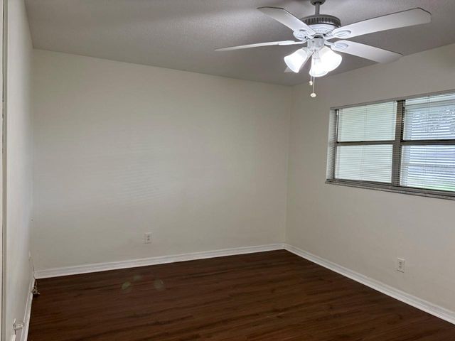 1000 79TH AVENUE N 102, St Petersburg, FL 33702