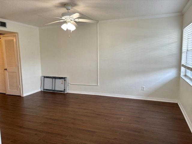 1000 79TH AVENUE N 102, St Petersburg, FL 33702