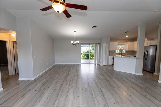417 SE 21st TER, Cape Coral, FL 33990