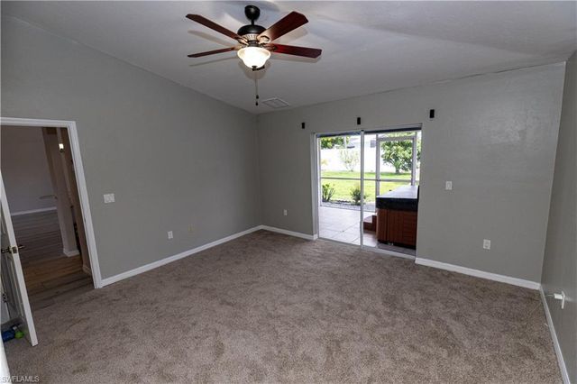 417 SE 21st TER, Cape Coral, FL 33990