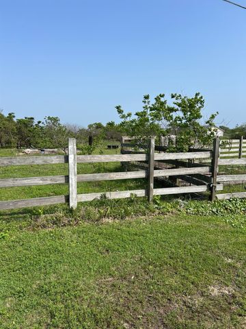 12412 Jenkins Road, Galveston, TX 77554