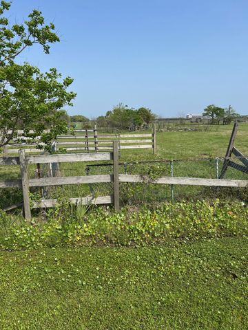 12412 Jenkins Road, Galveston, TX 77554