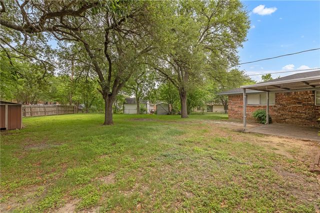 1312 TIMM Street, College Station, TX 77840