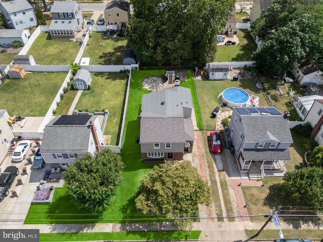 7270 GITHENS AVE, Pennsauken, NJ 08109