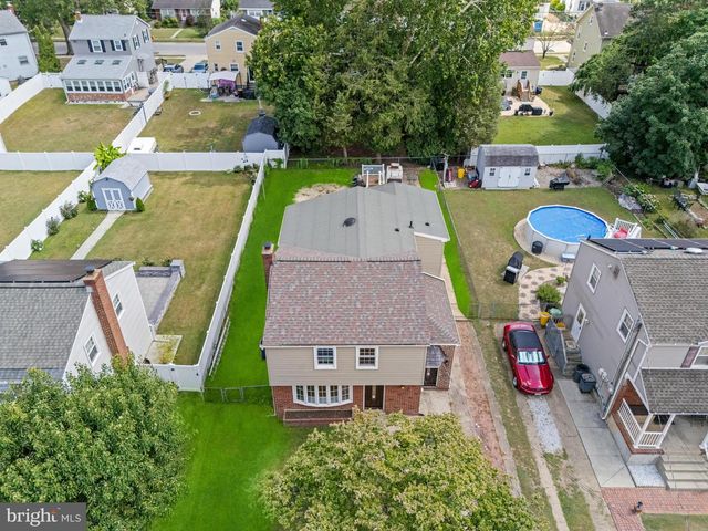 7270 GITHENS AVE, Pennsauken, NJ 08109