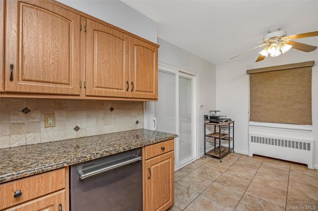 192 Sycamore Avenue, Bethpage, NY 11714