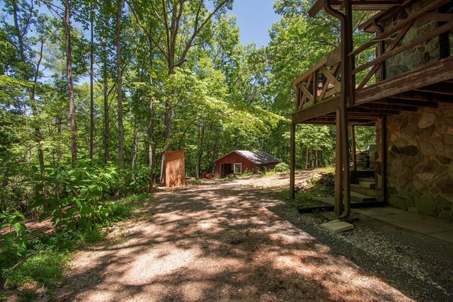 337 Simpson Mountain Road, Murphy, NC 28906