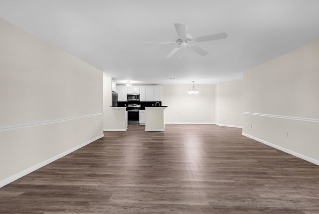 4645 Fringetree Dr Unit 10B, Murrells Inlet, SC 29576