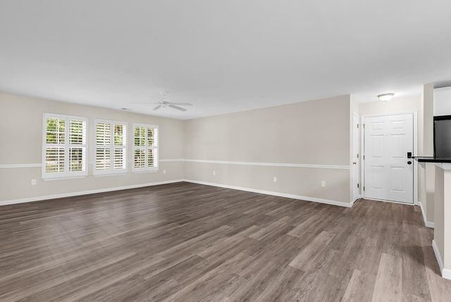 4645 Fringetree Dr Unit 10B, Murrells Inlet, SC 29576