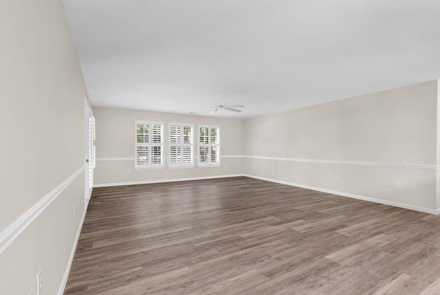 4645 Fringetree Dr Unit 10B, Murrells Inlet, SC 29576
