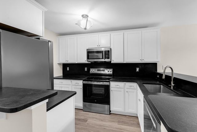 4645 Fringetree Dr Unit 10B, Murrells Inlet, SC 29576