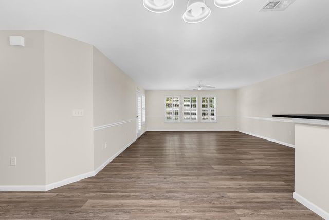 4645 Fringetree Dr Unit 10B, Murrells Inlet, SC 29576