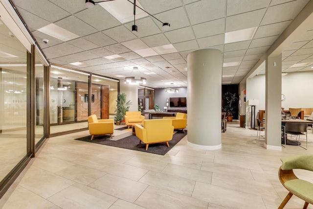 505 N LAKE SHORE Drive 407, Chicago, IL 60611