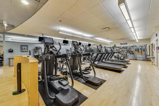 505 N LAKE SHORE Drive 407, Chicago, IL 60611