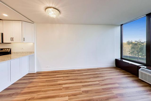 505 N LAKE SHORE Drive 407, Chicago, IL 60611