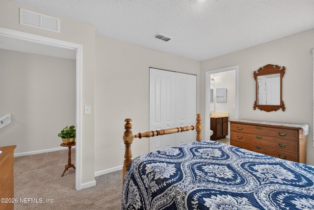 7744 LEGACY Trail, Jacksonville, FL 32256