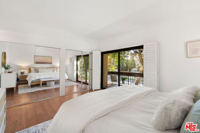 8180 Manitoba Street 102, Playa Del Rey (los Angeles), CA 90293