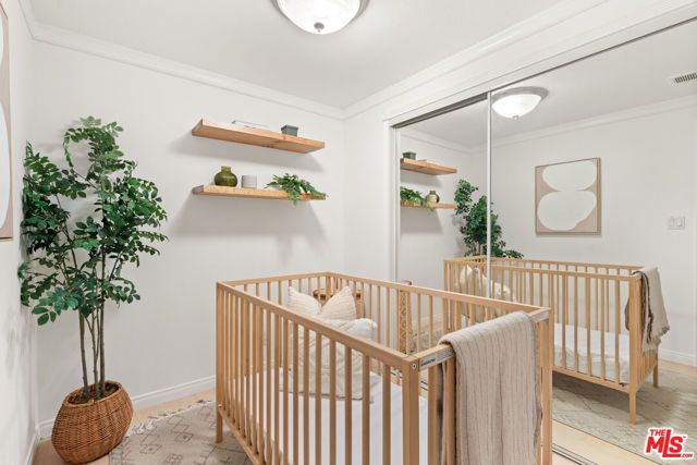 8180 Manitoba Street 102, Playa Del Rey (los Angeles), CA 90293