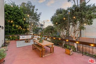 8180 Manitoba Street 102, Playa Del Rey (los Angeles), CA 90293