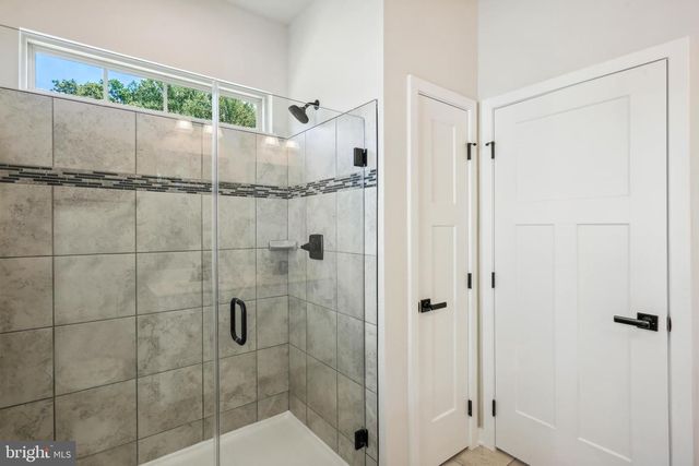 19753 GREEN VILLAGE DR, Montgomery Village, MD 20886