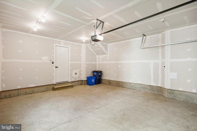 19753 GREEN VILLAGE DR, Montgomery Village, MD 20886