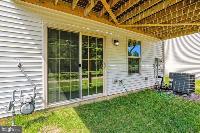 19753 GREEN VILLAGE DR, Montgomery Village, MD 20886