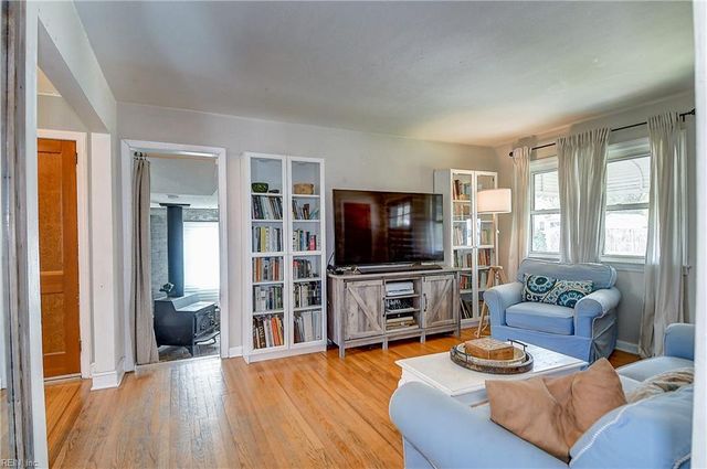 492 Sharp ST, Virginia Beach, VA 23452