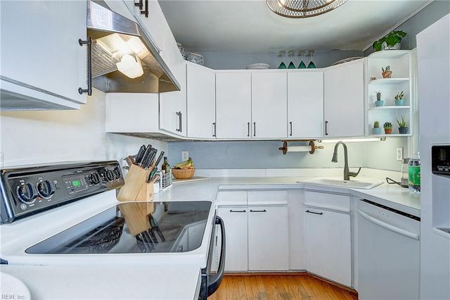 492 Sharp ST, Virginia Beach, VA 23452