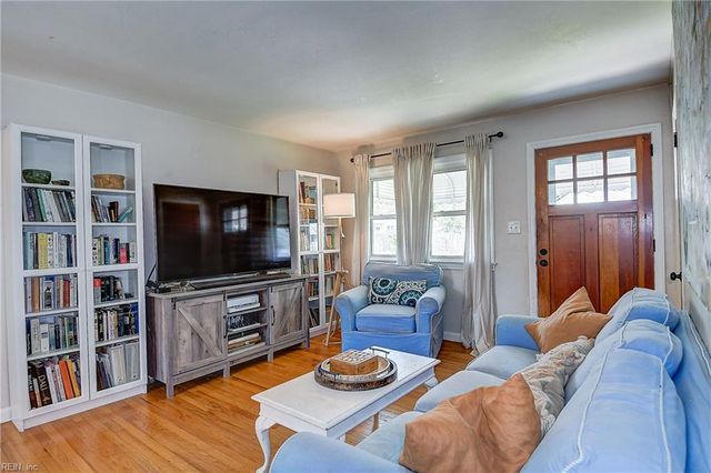 492 Sharp ST, Virginia Beach, VA 23452