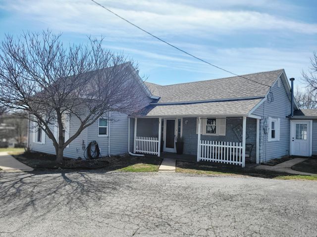 401 South Street, Stockton, MO 65785