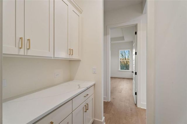 8425 Beryl Overlook, Gainesville, GA 30506