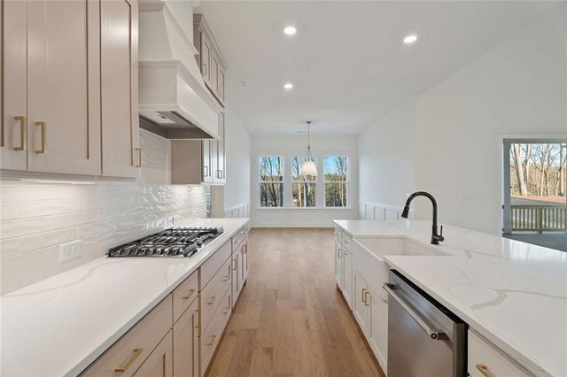 8425 Beryl Overlook, Gainesville, GA 30506