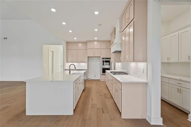 8425 Beryl Overlook, Gainesville, GA 30506