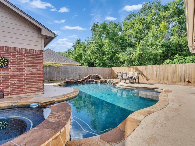 7318 Timberline Drive, Pasadena, TX 77505