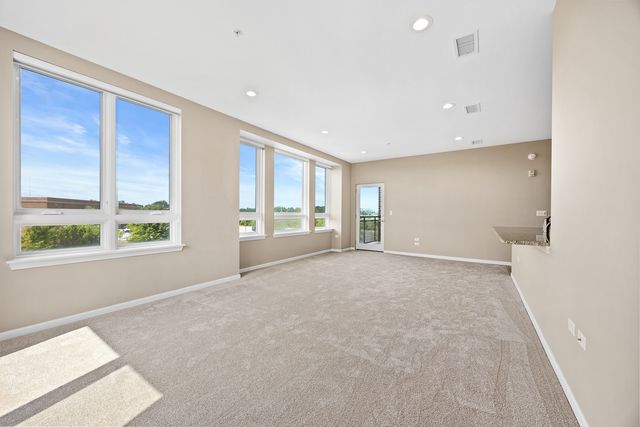 801 Village Center Drive 302, Burr Ridge, IL 60527
