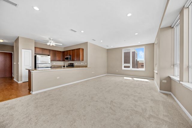 801 Village Center Drive 302, Burr Ridge, IL 60527
