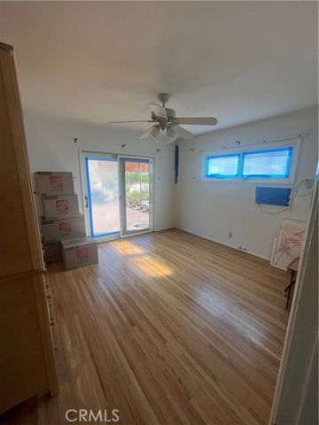 147 W Las Flores, Altadena, CA 91001