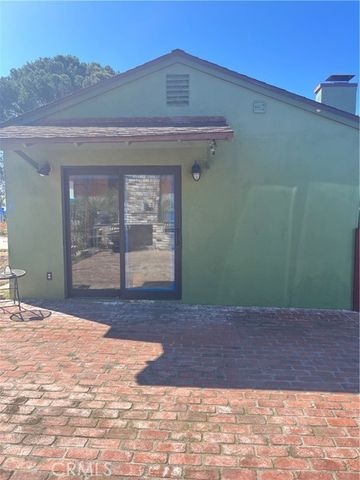 147 W Las Flores, Altadena, CA 91001