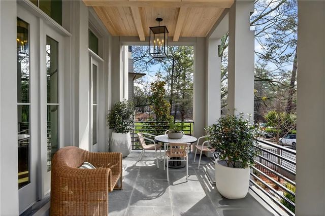 100 Sheridan Drive NE, Atlanta, GA 30305