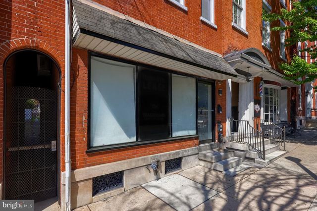 205 E KING ST, Lancaster, PA 17602