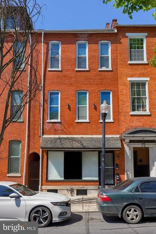 205 E KING ST, Lancaster, PA 17602