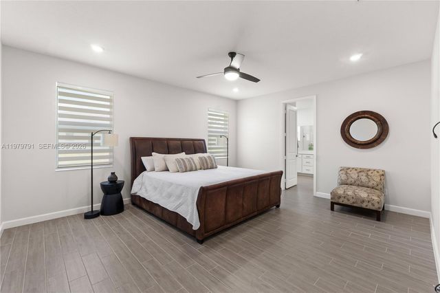 1162 Haywagon Trl, Loxahatchee, FL 33470